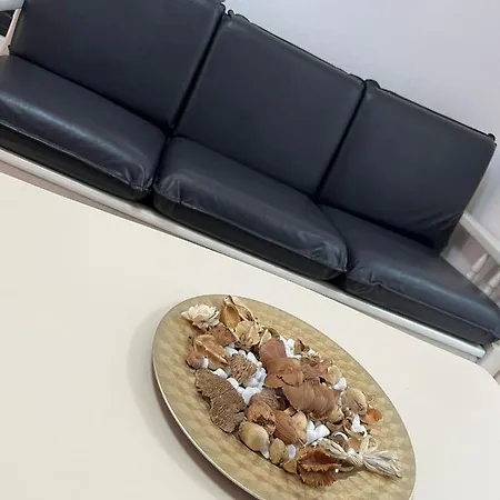 Apartahotel Peja Velipojë