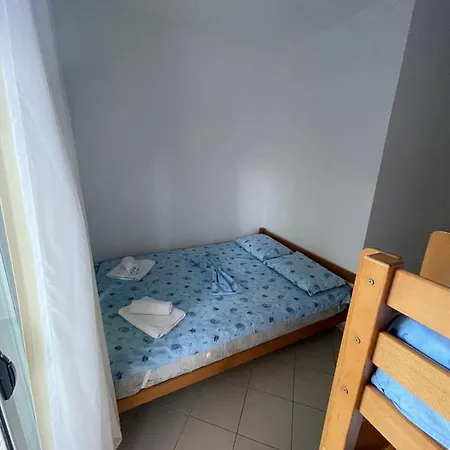 Apartahotel Peja Velipojë