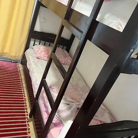 Peja Apartahotel *