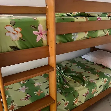 Peja Apartahotel Velipojë